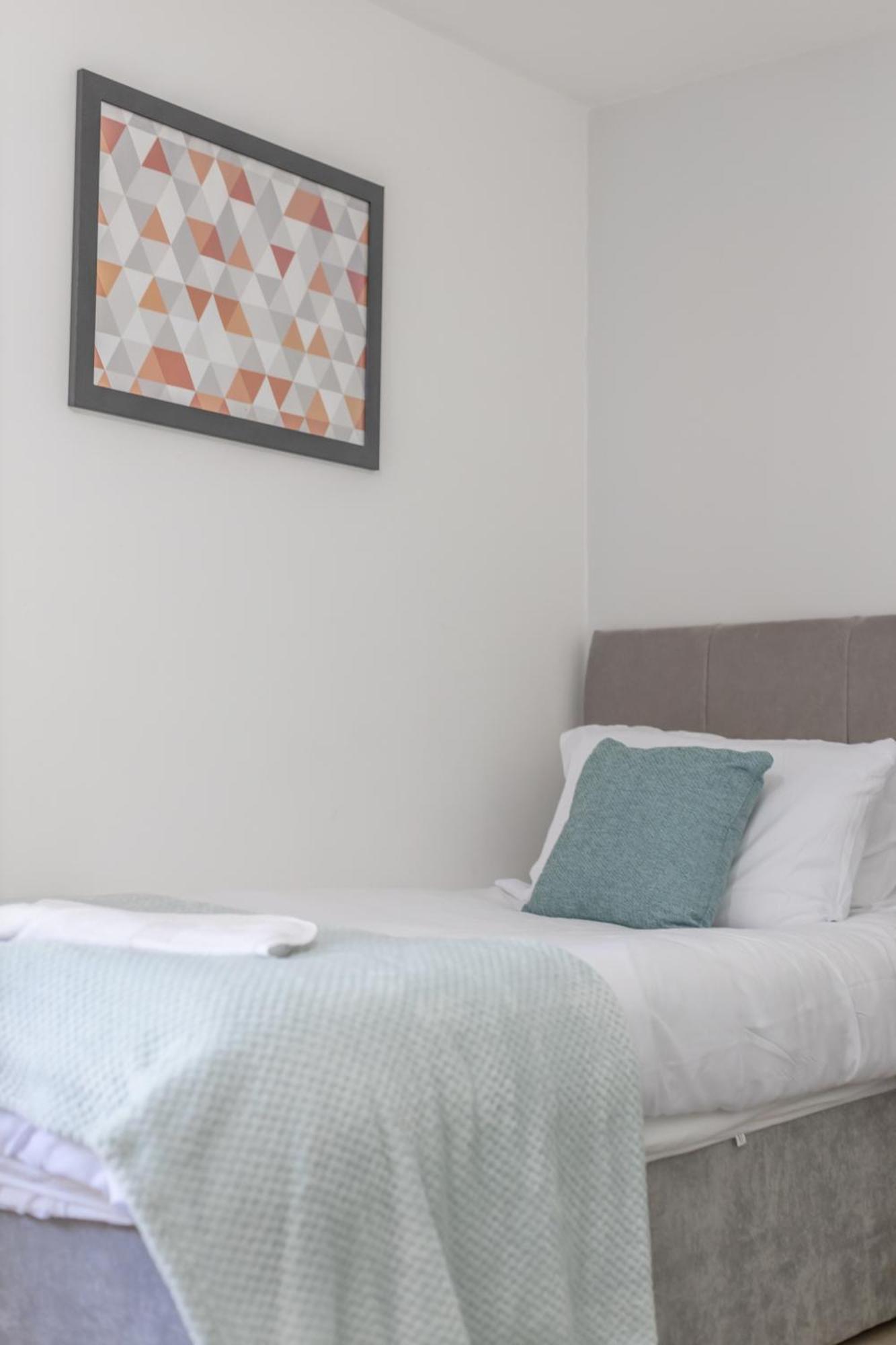 Apartamento Opp B'Ham - Freshly Refurbished Walls And Carpets! Big Savings Booking 7 Days Or More! Marston Green Exterior foto