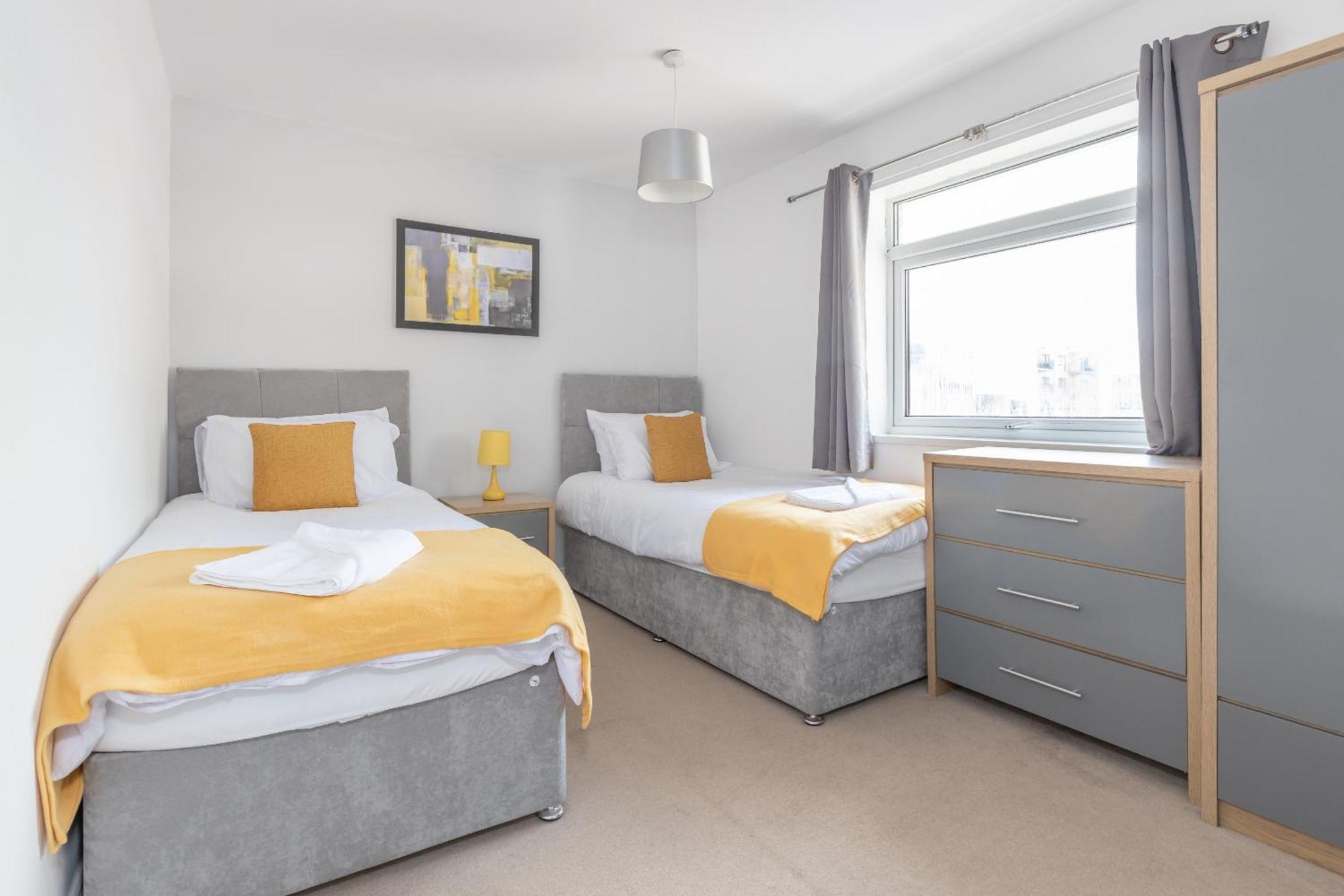 Apartamento Opp B'Ham - Freshly Refurbished Walls And Carpets! Big Savings Booking 7 Days Or More! Marston Green Exterior foto